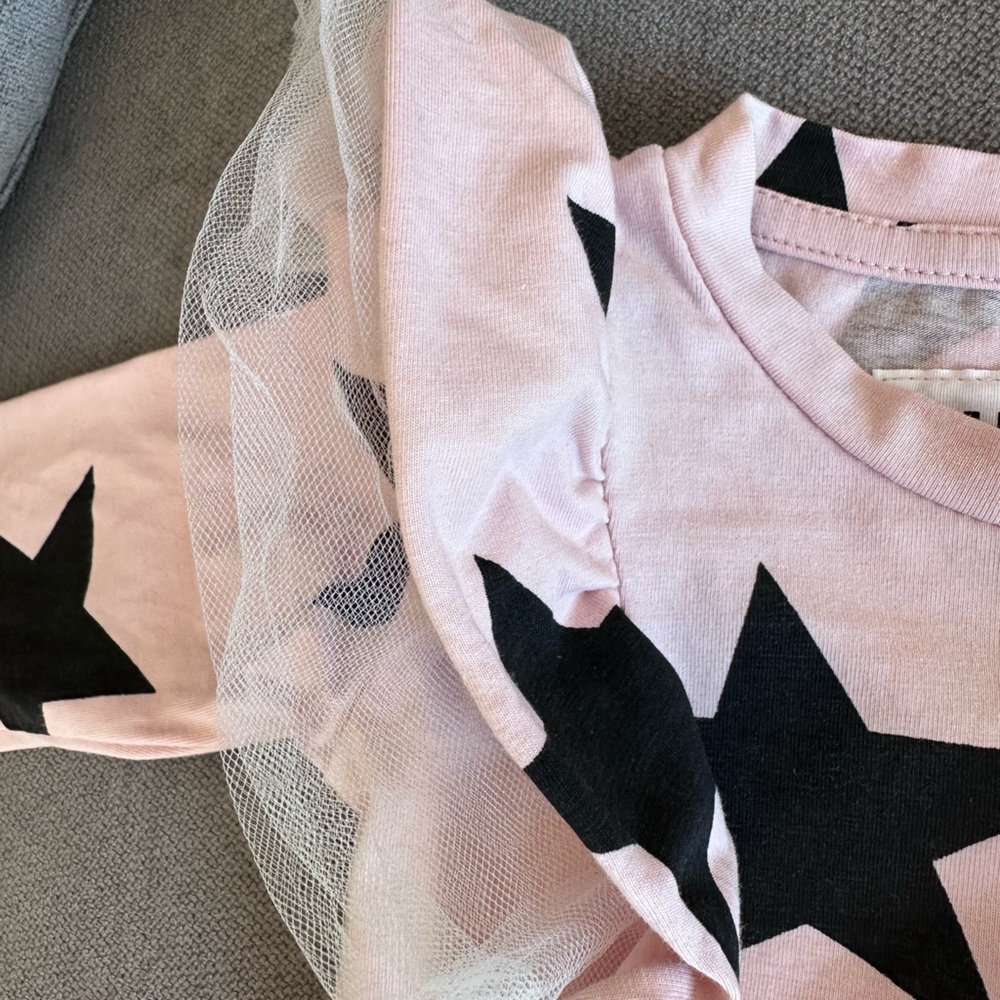 ➕NUNUNU➕Baby Onesie Size 6-12M